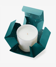 Load image into Gallery viewer, Voy Fragrance Candle - Frasier Fir
